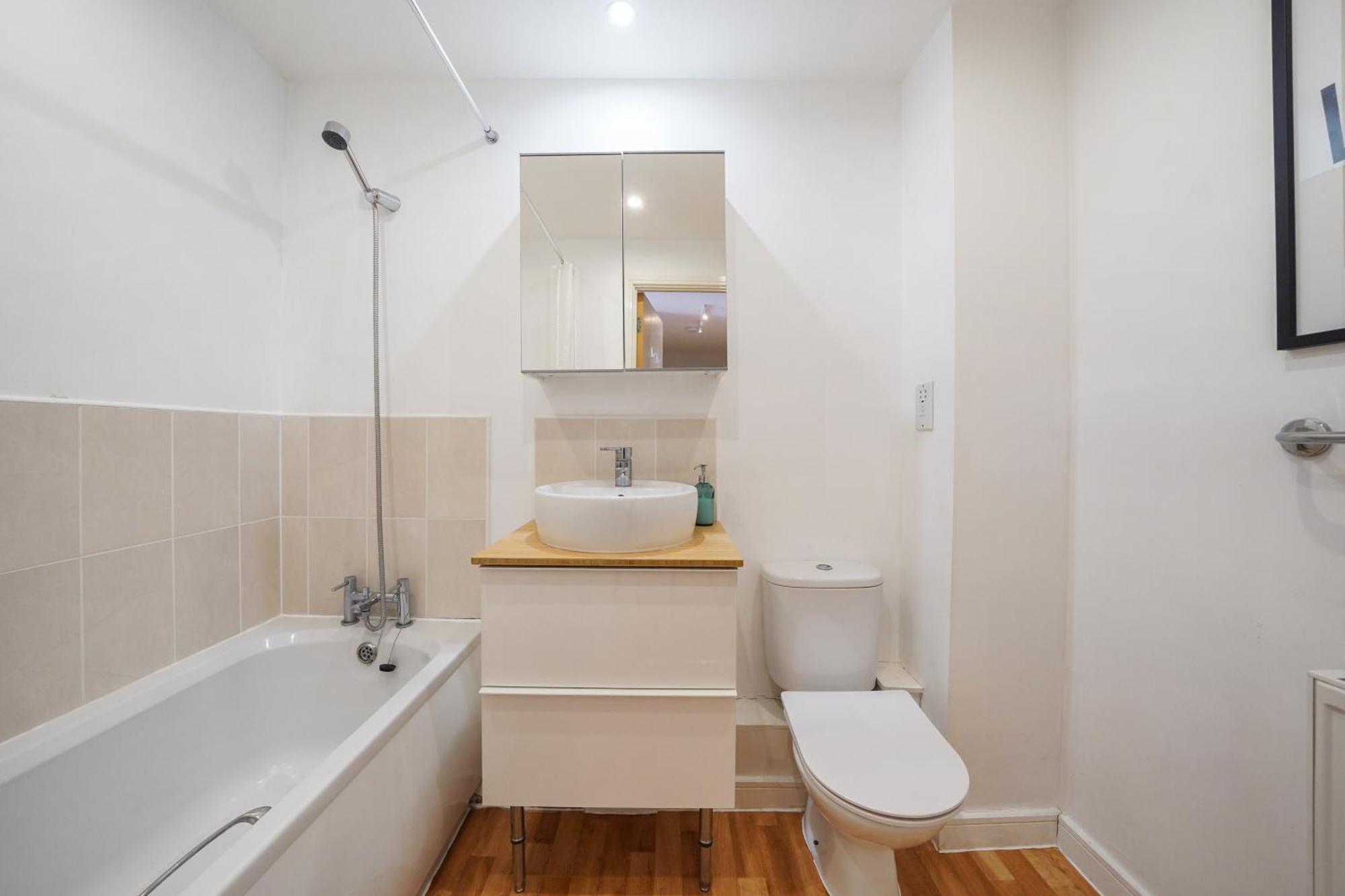 City Riverside - 2 Bedroom & Free Parking Barking  Exterior foto