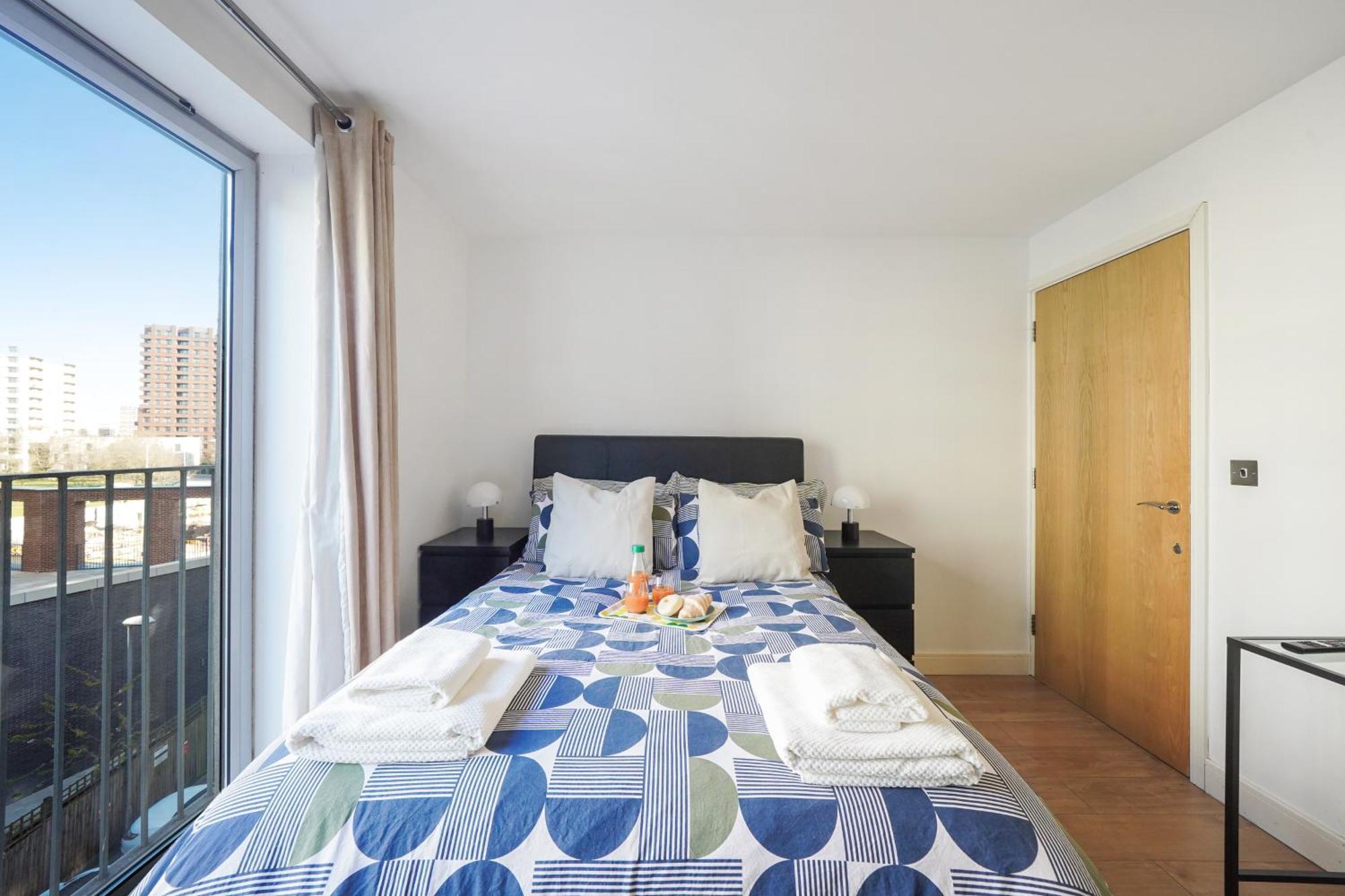 City Riverside - 2 Bedroom & Free Parking Barking  Exterior foto